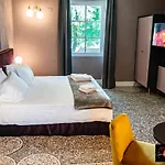 فندق Capriccio Art سيرّافالّي سكريفِيا