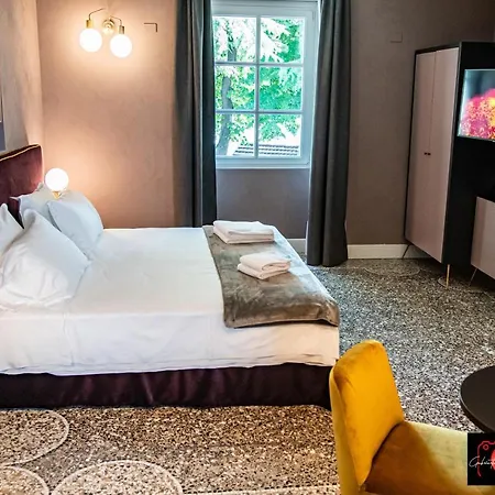 فندق Capriccio Art سيرّافالّي سكريفِيا