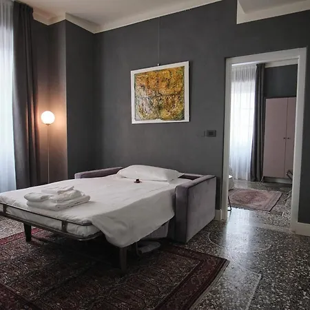 Capriccio Art فندق سيرّافالّي سكريفِيا