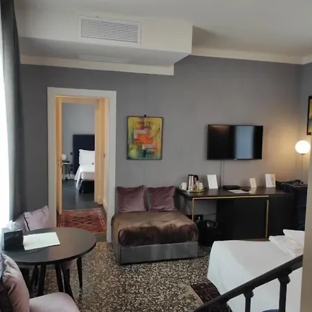 Capriccio Art Hotel