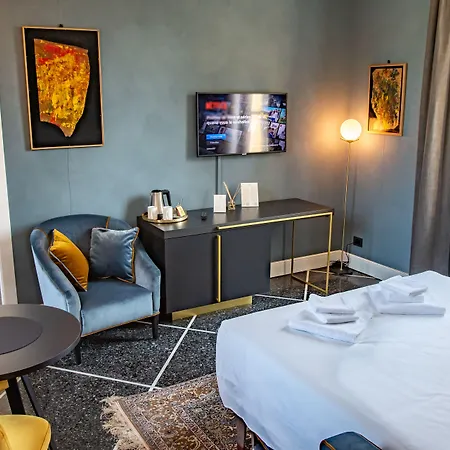 Capriccio Art Hotel 4*