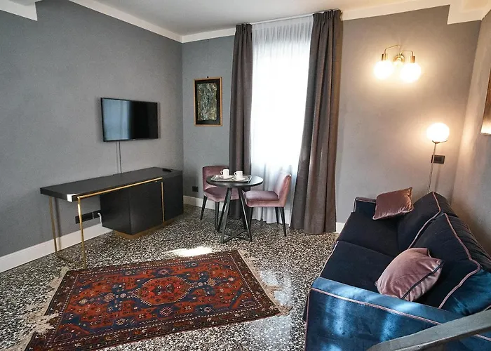 فندق Capriccio Art 4*