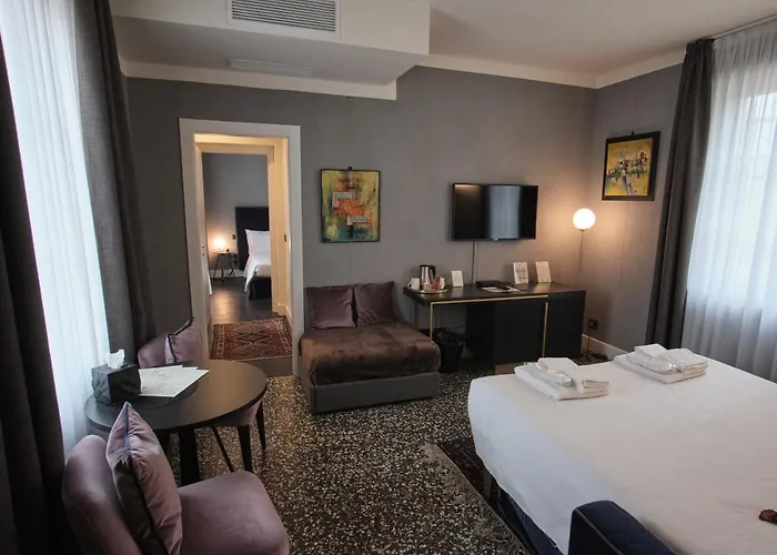 Capriccio Art فندق سيرّافالّي سكريفِيا